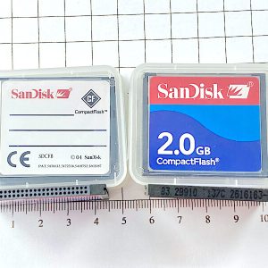 Thẻ nhớ 2GB