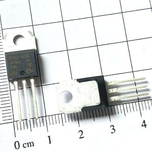BTA12-600B