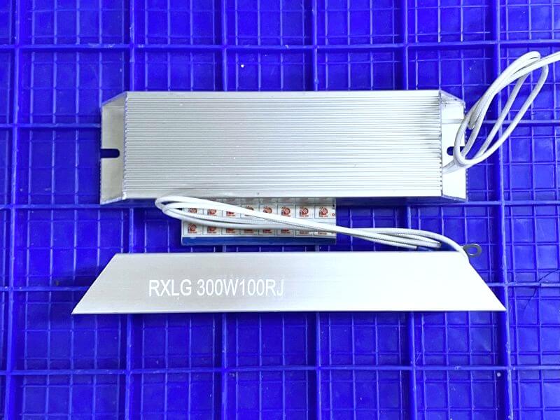 Điện trở xả vỏ nhôm RXLG 300W 100R 215x60x30mm