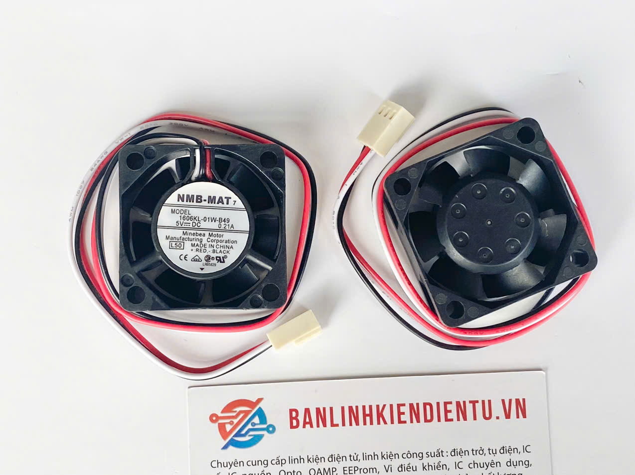 Quạt tản nhiệt NMB 1606KL-01W-B49 5V 0.21A 40x40x15mm 3 dây - Ảnh 2