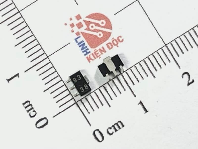UPC1093T-1-E1 UPC1093T IC nguồn kí hiệu 93 SOT-89 - Ảnh 2
