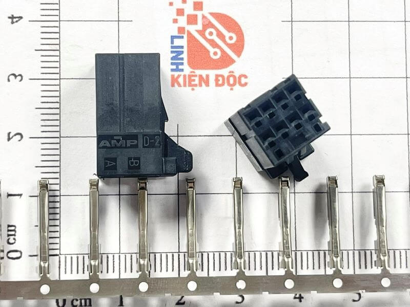 Giắc kết nối AMP D-2 X, 1-1318119-4 CXA2A 8 lỗ - Ảnh 3