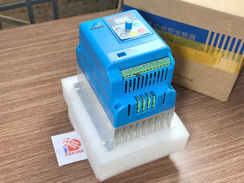 Máy biến tần EV3000-2.2G3 2.2KW 380V nhập khẩu chính hãng - Ảnh 3