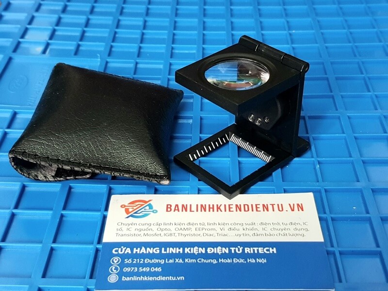 Kính lúp 9005B soi linh kiện có 2 led siêu sáng