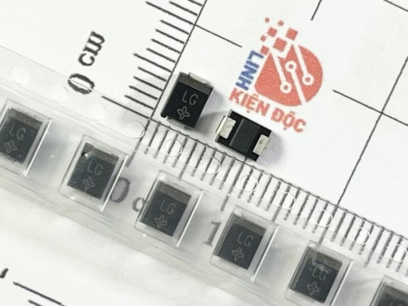 SMBJ13A Diode TVS kí hiệu LG 13V DO-214AA - Ảnh 2