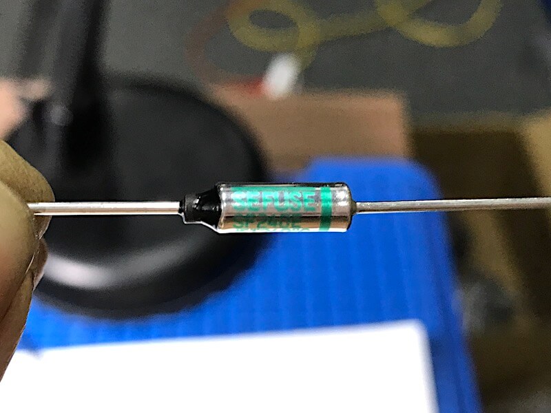 Cầu chì nhiệt SEFUSE SF240E 250V 10A 240 độ - Ảnh 2