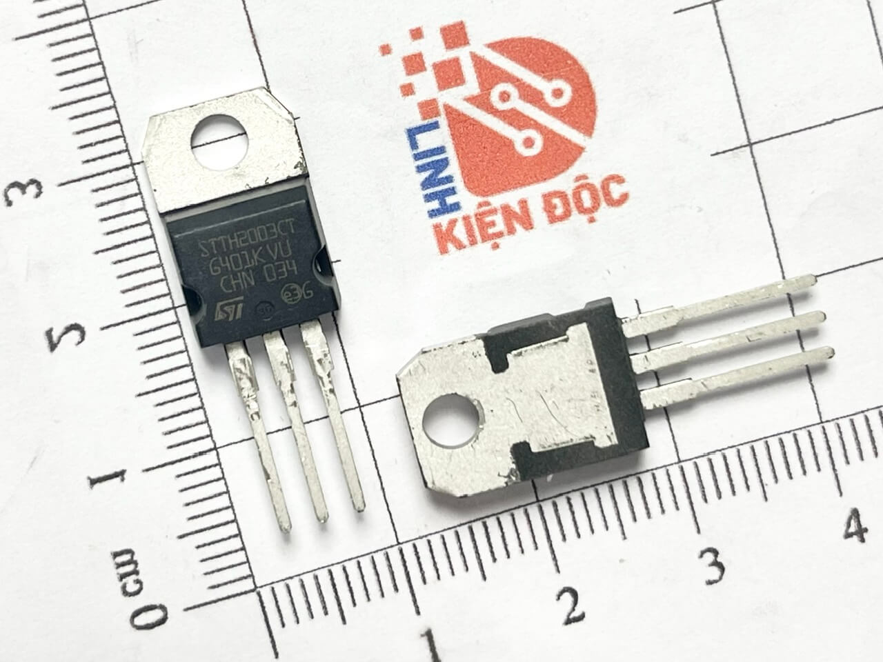 STTH2003CT STTH2003 Diodes Fast Recovery 2x10A/300V TO-220 - Ảnh 7