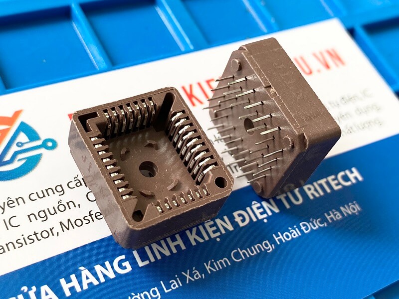 Đế IC vuông 32 chân cắm PLCC32