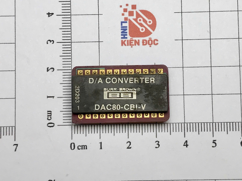 DAC80-CBI-V IC CHO BỘ CHUYỂN ĐỔI BURR-BROWN D/A 12 BIT DIP-24