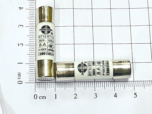 Rt. 18 Rt14 Cầu chì sứ RO15 RT18 RT14 8A 380V kích thước 10x38mm - Linh Kiện Độc