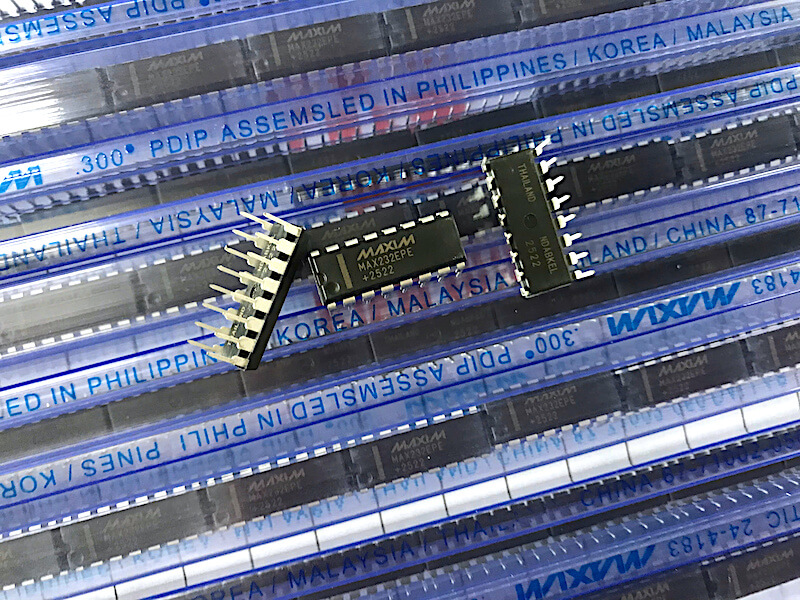 Max232epe MAX232EPE IC truyền thông giao giao tiếp RS232 DIP-16 - Linh Kiện Độc