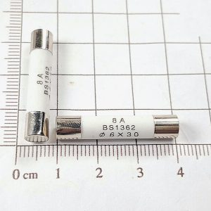 R058 250V 8A