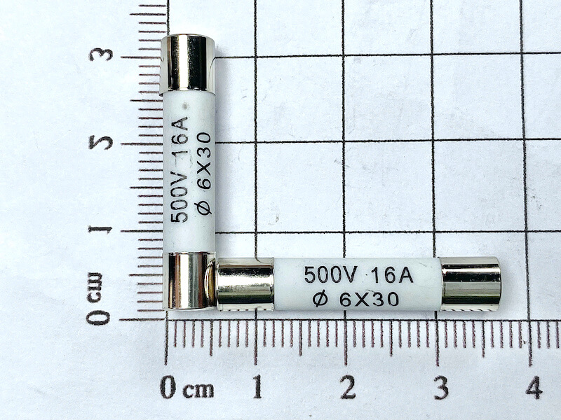 Cầu chì sứ R058 500V 16A kích thước 6x30mm - Linh Kiện Độc
