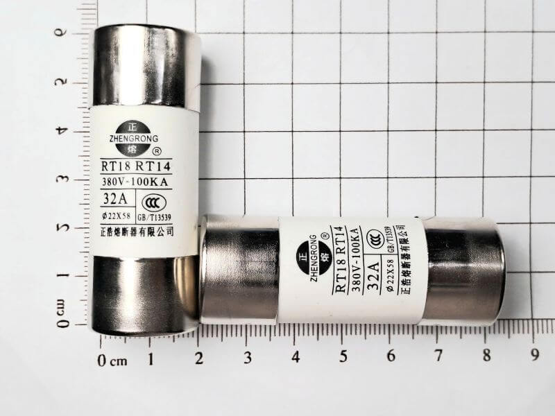 Rt. 18 Rt14 Cầu chì sứ RO17 RT18 RT14 32A 380V kích thước 22x58mm - Linh Kiện Độc
