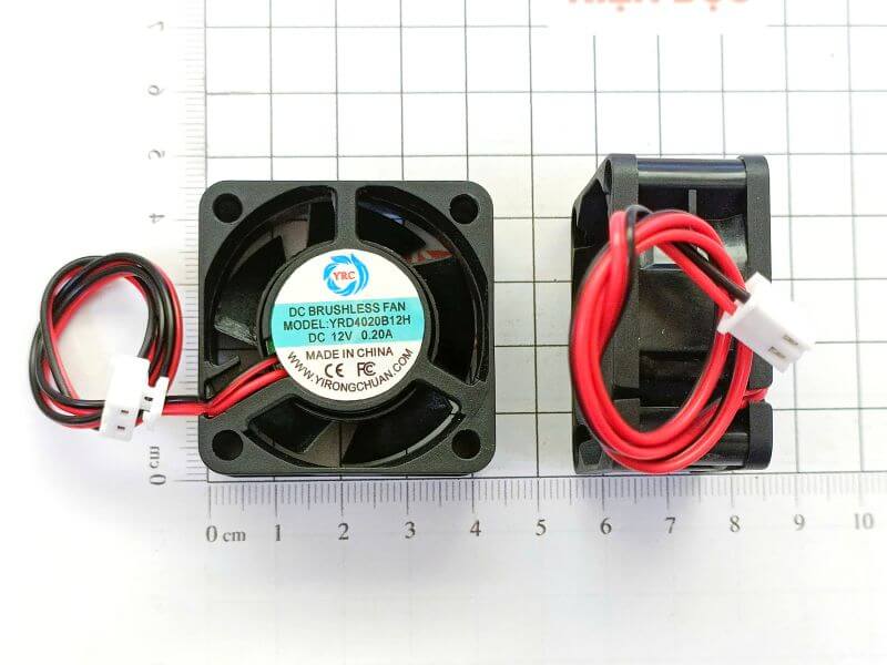 Quạt tản nhiệt YRD4020B12H 12V 0.20A 40x40x20mm mới