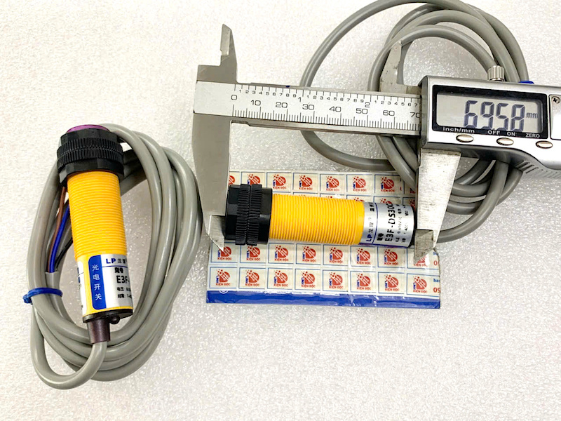 Cảm biến hồng ngoại E3F-DS30C2 NPN thường đóng 6-36VDC 3 dây - Ảnh 3
